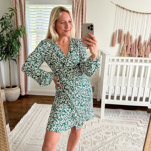 DVF West Silk Leafy Print Long Sleeve Wrap Dress Green S - Picture 2 of 6